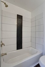 631 E 35th St in Baltimore, MD - Building Photo - Building Photo