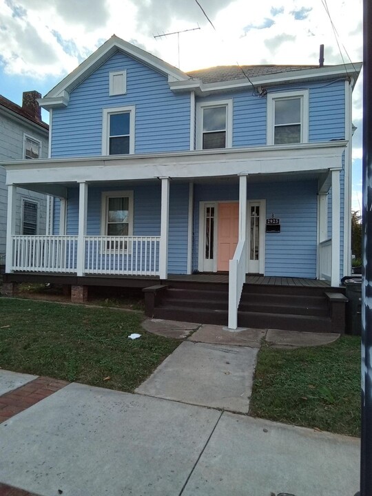2923 Langhorne Rd in Lynchburg, VA - Foto de edificio
