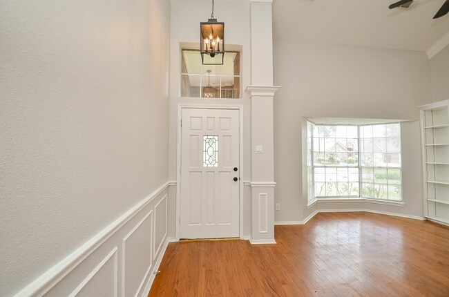 property at 1206 Green Knoll Dr