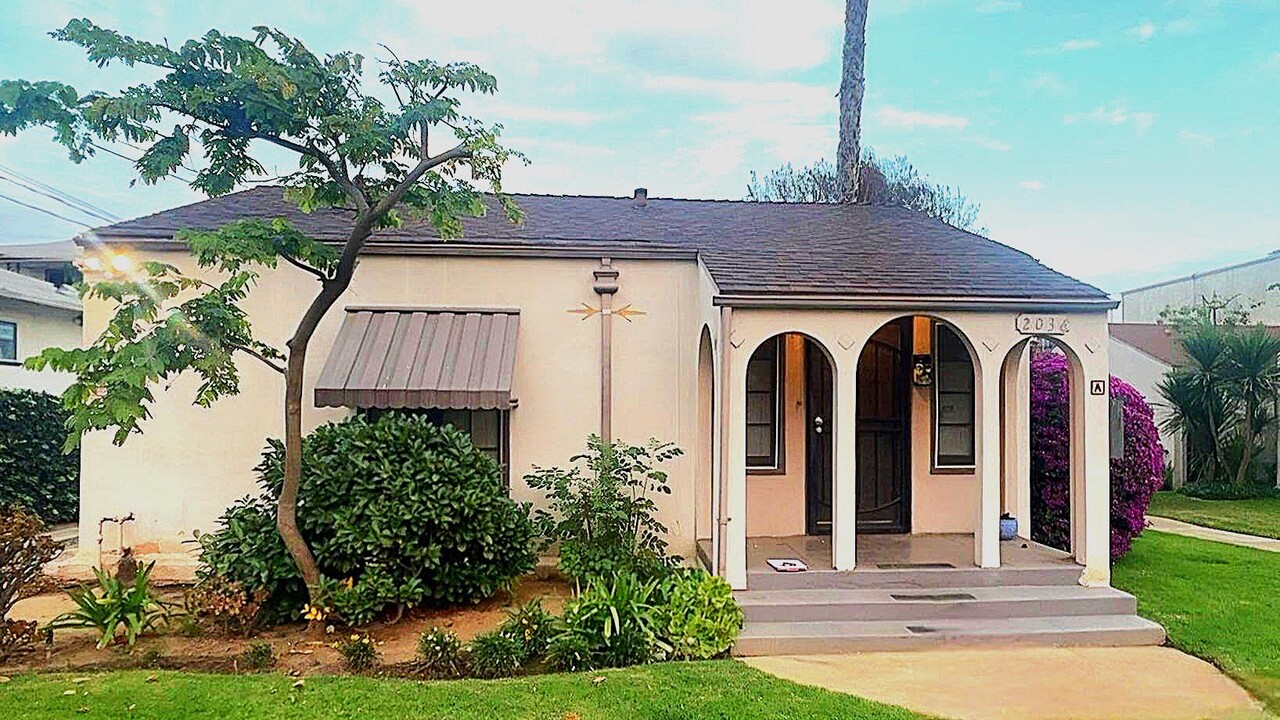 2028 Meridian Ave in South Pasadena, CA - Foto de edificio