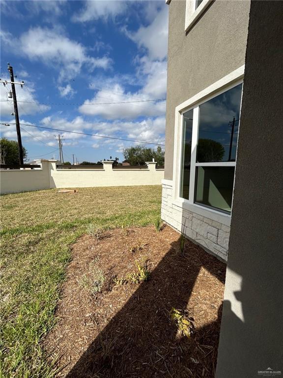 11 Emory Ave in McAllen, TX - Building Photo - Building Photo