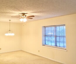284 El Conquistador Pl, Unit 284 in Louisville, KY - Building Photo - Building Photo