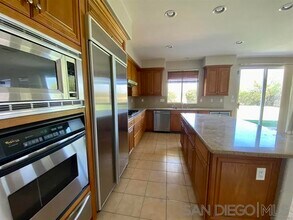 2130 Pamplona Ct in Escondido, CA - Building Photo - Building Photo