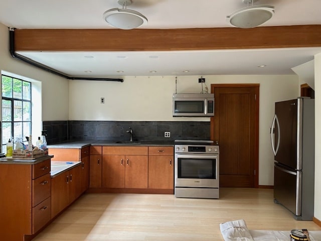 2230 NW Aspen Ave, Unit Basement Apartment