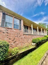 1323 Gleneagles Ln in Little Rock, AR - Building Photo - Building Photo