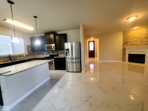 1049 Marietta Ln in Aubrey, TX - Building Photo - Building Photo