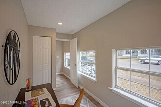 325 Alder St in Jacksonville, FL - Building Photo - Building Photo