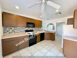 610 W Cassidy Pl in Tucson, AZ - Building Photo - Building Photo