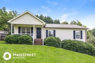 1001 Sequoia Dr in Lewisville, NC - Building Photo