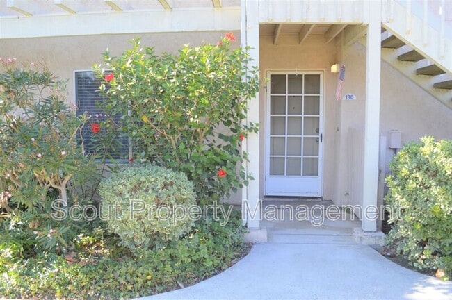 663 Diamond Way in Vista, CA - Building Photo - Building Photo