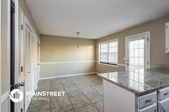 7055 Sand Wedge Cir, Unit 1070-1C in Kennesaw, GA - Building Photo - Building Photo