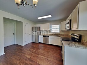 136 Poe Ave in Lithopolis, OH - Building Photo - Building Photo