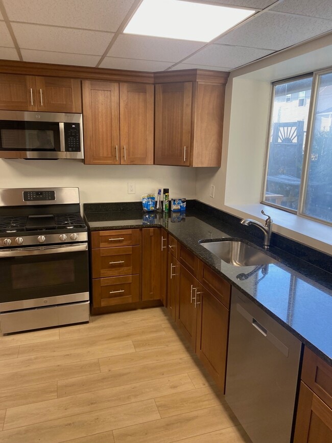 451 Oregon Ave in Rochester, PA - Building Photo - Building Photo