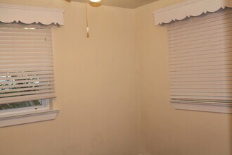 513 Concord Ave in Ewing, NJ - Building Photo - Building Photo