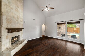 10582 Toffenham Dr in Frisco, TX - Building Photo - Building Photo