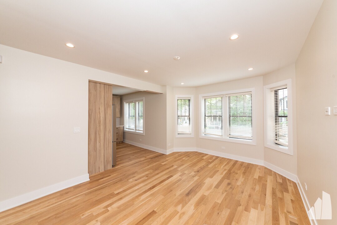 4852 N Seeley Ave, Unit 3 in Chicago, IL - Building Photo