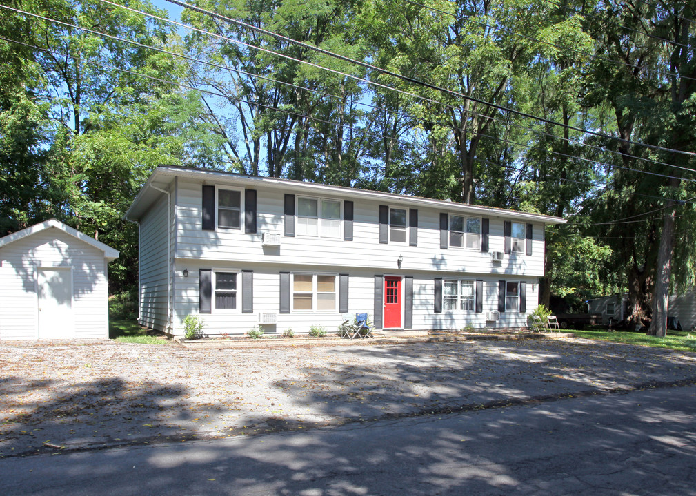 3 Flint St in Phelps, NY - Building Photo