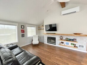 3901 Fremont Ave N in Seattle, WA - Building Photo - Building Photo