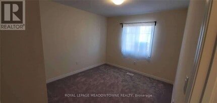 143-143 Ridge Rd in Cambridge, ON - Building Photo - Building Photo