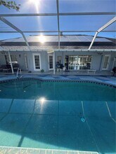 5638 Country Lakes Dr in Sarasota, FL - Building Photo - Building Photo