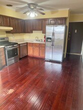 37 N End Dr in Secaucus, NJ - Building Photo - Building Photo