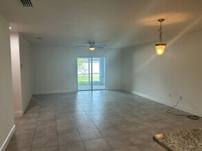 8501-8503 Agate St in Port Charlotte, FL - Building Photo - Building Photo