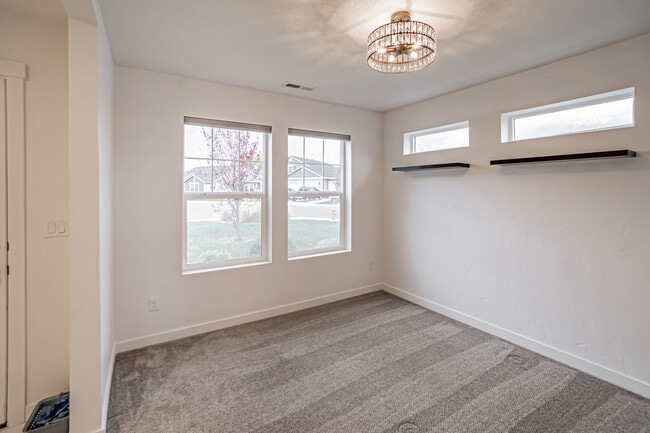 12220 W Terrazzo Dr in Nampa, ID - Building Photo - Building Photo