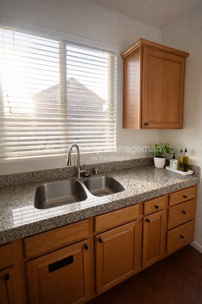 25106 Angelina Ln in Hayward, CA - Building Photo - Building Photo