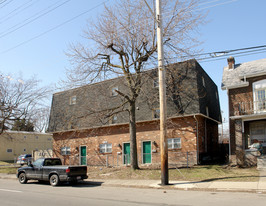 1503 Summit St Apartments