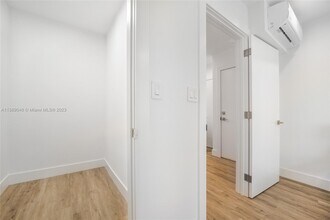 1407 Meridian Ave-Unit -11 in Miami Beach, FL - Building Photo - Building Photo