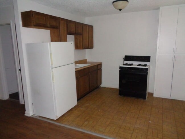 607 E North 16th St in Abilene, TX - Building Photo - Building Photo