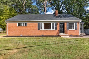 6220 Debora Dr in Richmond, VA - Building Photo