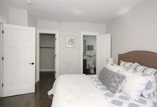 13 Speridakis Terrace in Cambridge, MA - Building Photo - Building Photo