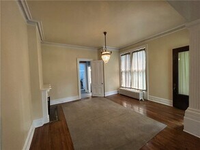 401 Maple Ave in Elmira, NY - Building Photo - Building Photo