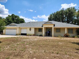 223 Golf Aire Blvd in Haines City, FL - Building Photo