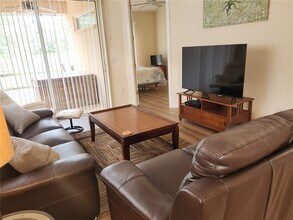 6251 Wingspan Way in Bradenton, FL - Building Photo - Building Photo