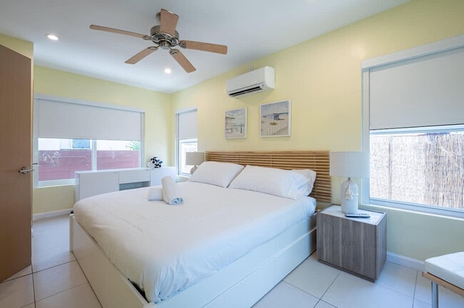 334 Oregon St in Hollywood, FL - Building Photo - Building Photo