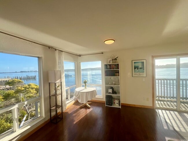 975 CA-1 in Bodega Bay, CA - Building Photo - Building Photo