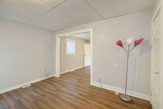 479 Lawson Ave W in St. Paul, MN - Building Photo - Building Photo