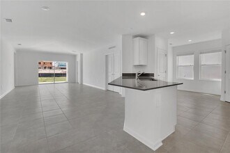 2671 Armstrong Ave in Clermont, FL - Building Photo - Building Photo