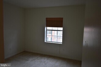2005 Key Blvd in Arlington, VA - Building Photo - Building Photo