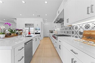 26063 Wagon Dr in San Juan Capistrano, CA - Building Photo - Building Photo