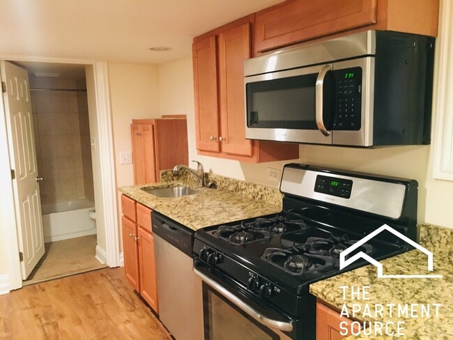 property at 1921 N Francisco Ave
