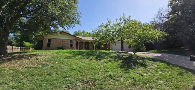 1109 Shine Ln in Harker Heights, TX - Building Photo - Building Photo