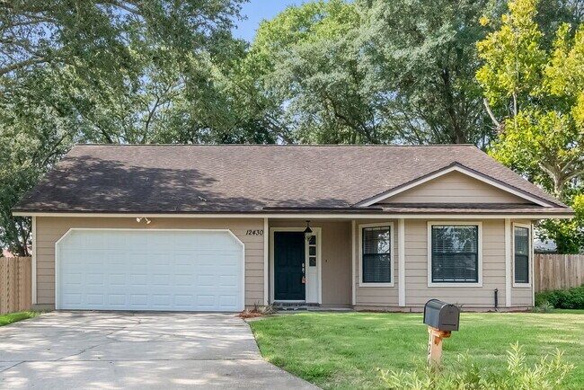 property at 12430 Running River Rd S