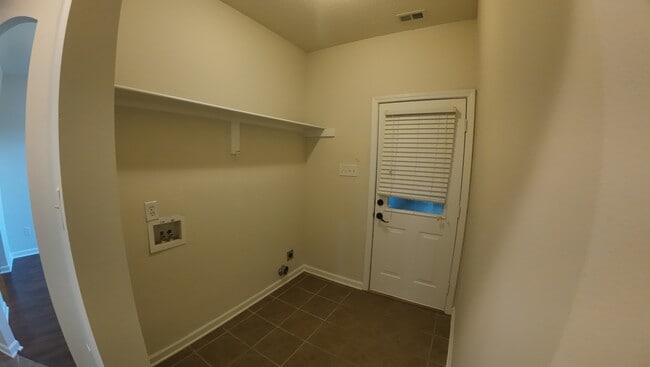 135 Clear Springs Dr in Oakland, TN - Building Photo - Building Photo