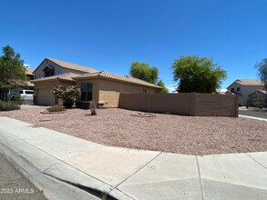 6311 S 44th Ave in Phoenix, AZ - Building Photo - Building Photo
