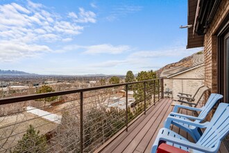 6532 S Heughs Canyon Way in Holladay, UT - Building Photo - Building Photo