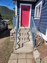 755 Elm Rd, Unit 6 in Estes Park, CO - Building Photo