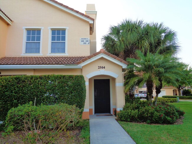 2504 57th Cir in Vero Beach, FL - Building Photo - Building Photo